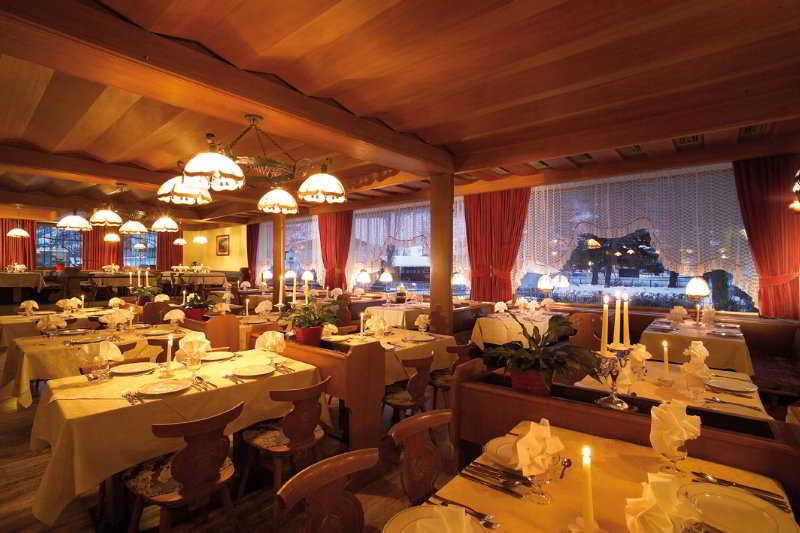 Parkhotel Schachen Valle Aurina Étterem fotó